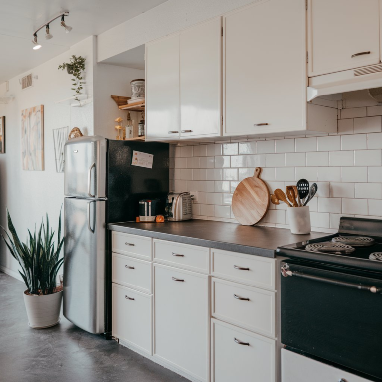 21 Apartment Kitchen Ideas to Transform Your Space