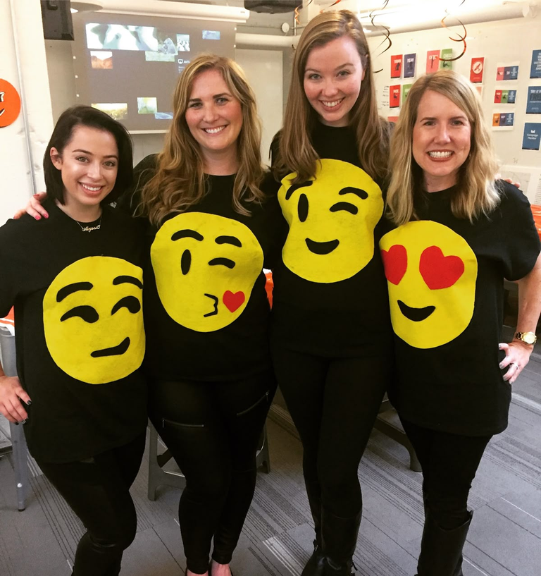 24 Group Halloween Costumes That Actually Work for Big Friend Groups