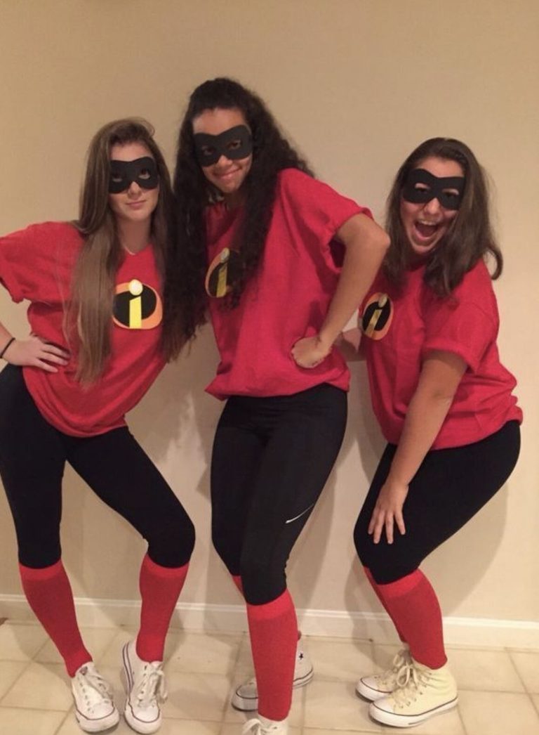 19 Family of 3 Halloween Costumes That Actually Work (I Tried 7 of Them)