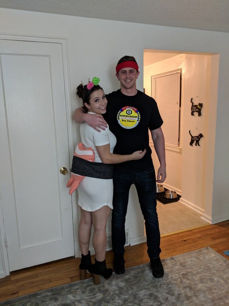 25 Duo Halloween Costumes So Good, People Will Ask to Take Your Picture