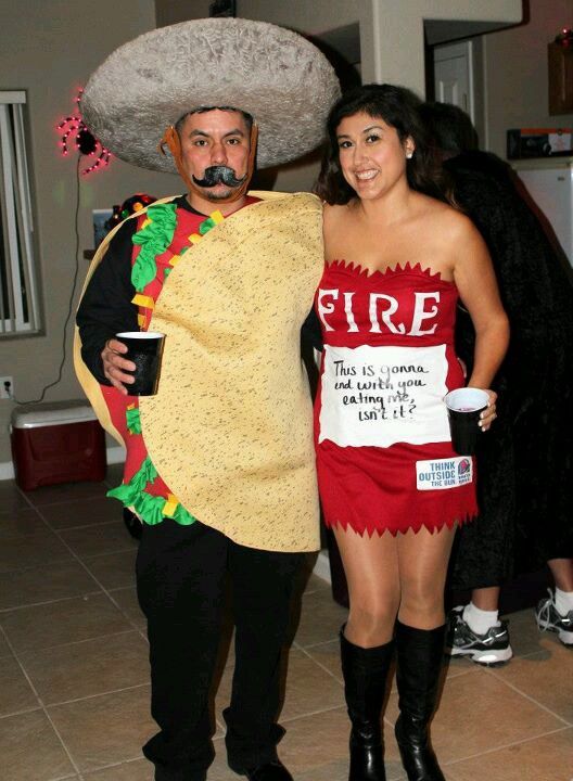 17 Halloween Costumes for Couples and Their Dogs That Actually Look Good in Photos