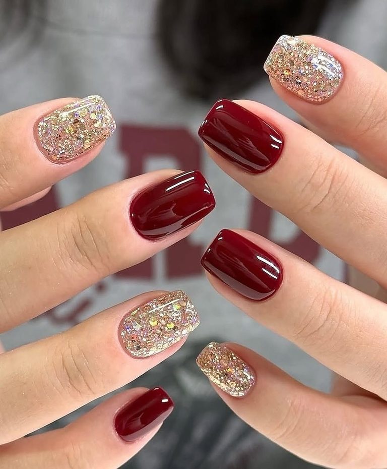 23 Winter Nail Designs I’d Actually Wear All Season (And 4 I’d Skip)